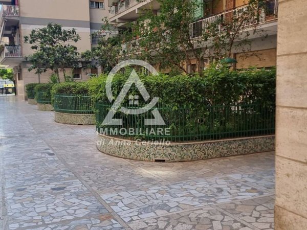 appartamento in vendita a Roma in zona Cinecittà
