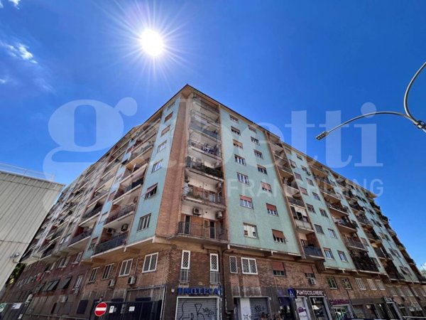 appartamento in vendita a Roma in zona Ostiense