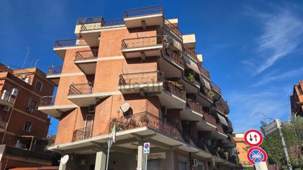 appartamento in vendita a Roma