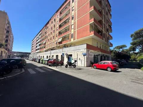 negozio in vendita a Roma in zona Prenestino-Labicano