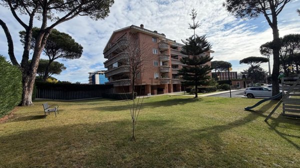 appartamento in vendita a Roma in zona Aurelio