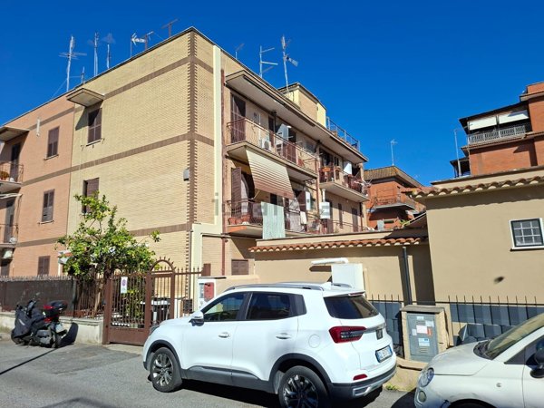 appartamento in vendita a Roma in zona Casal Boccone
