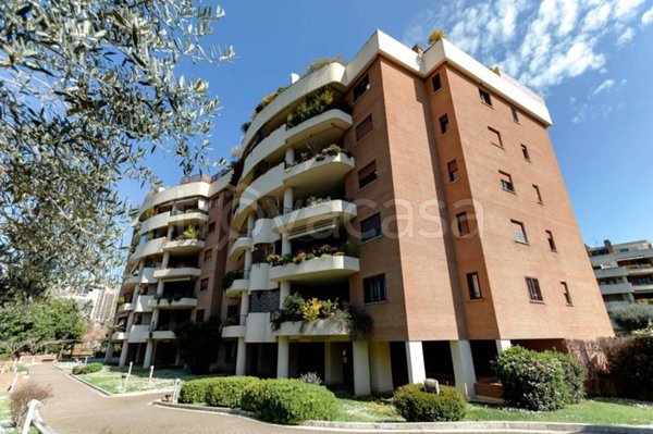 appartamento in vendita a Roma in zona Ardeatino