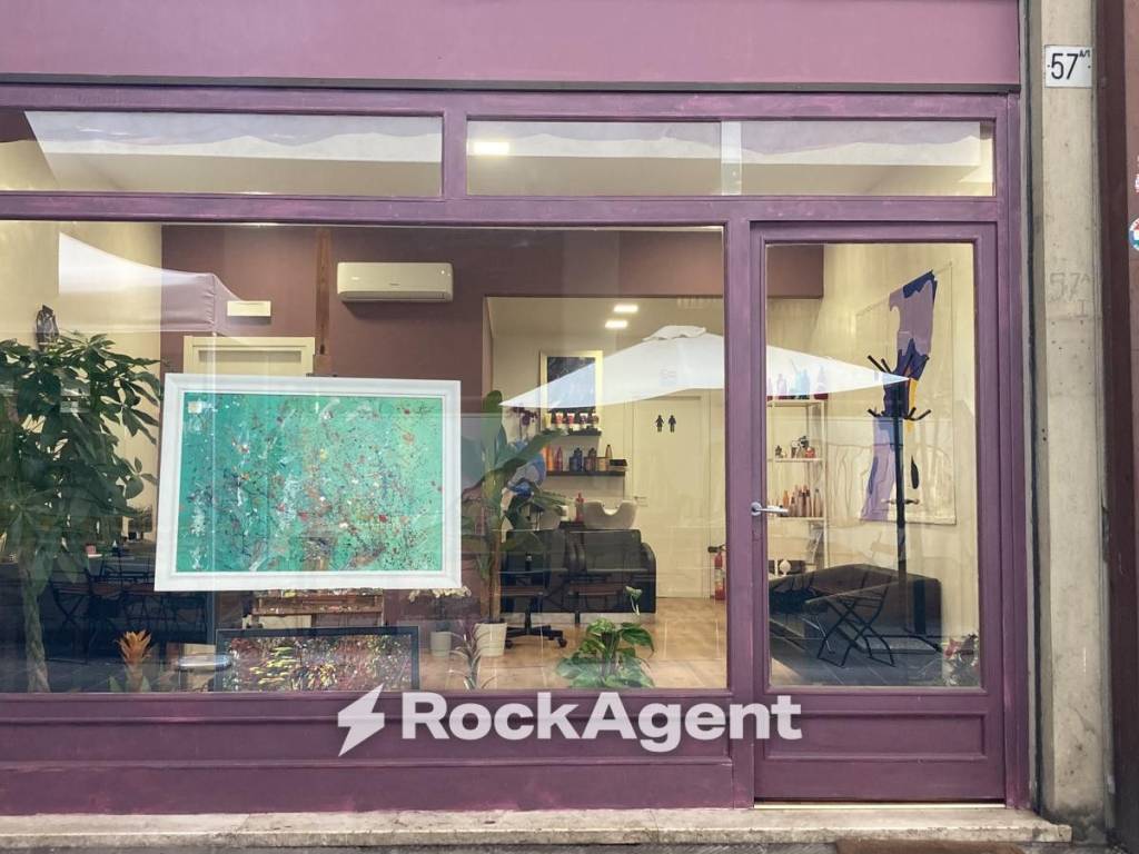 negozio in vendita a Roma in zona Pietralata