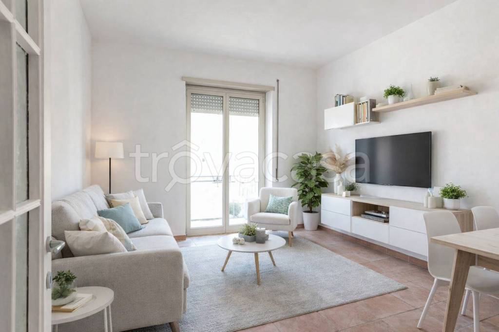 appartamento in vendita a Roma in zona Ostia