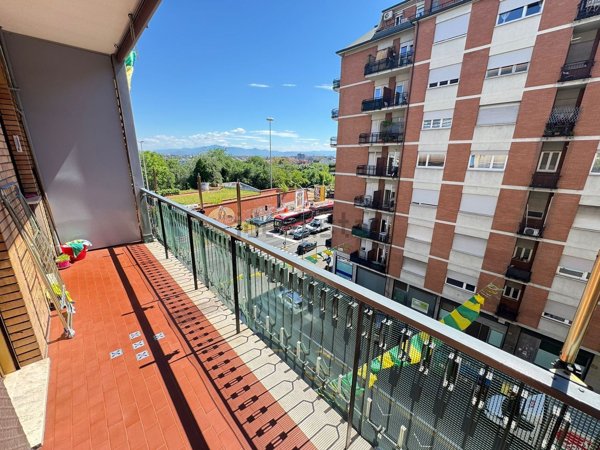 appartamento in vendita a Roma in zona Collatino