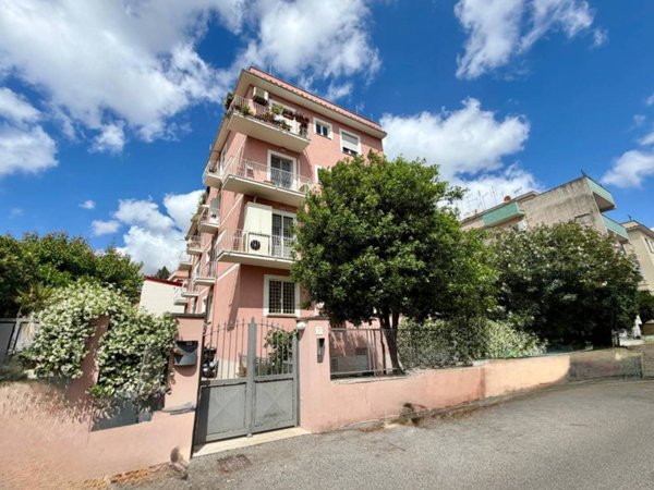 appartamento in vendita a Roma in zona Tiburtino