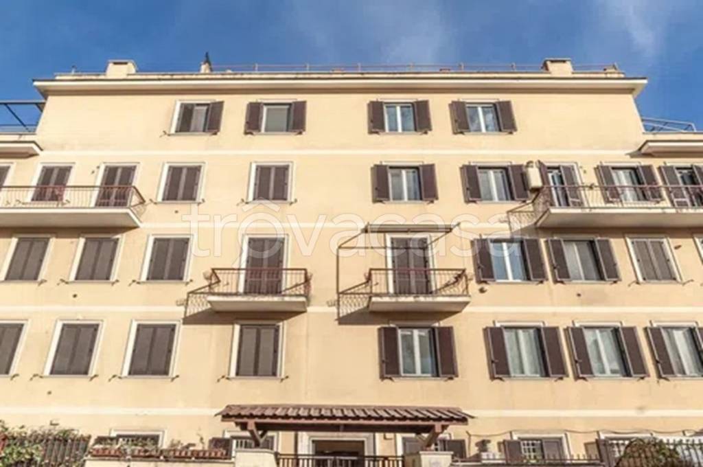 appartamento in vendita a Roma in zona Portuense