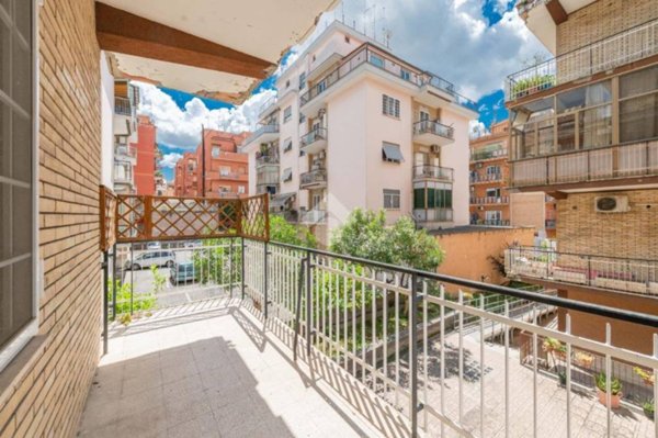 appartamento in vendita a Roma in zona Primavalle