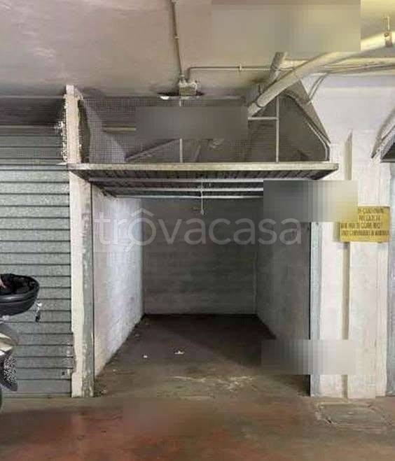 appartamento in vendita a Roma in zona Tuscolano