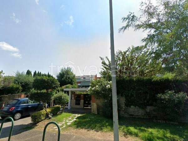 casa indipendente in vendita a Roma in zona Axa