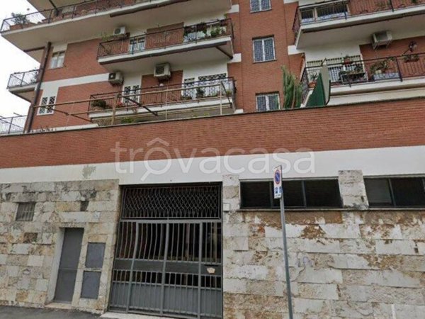 appartamento in vendita a Roma in zona Prenestino-Centocelle