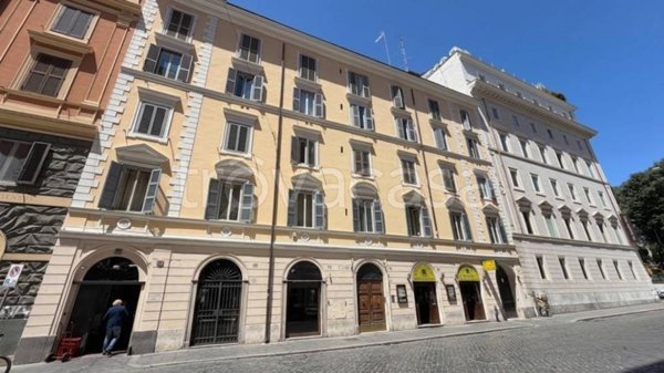 appartamento in vendita a Roma in zona Castro Pretorio