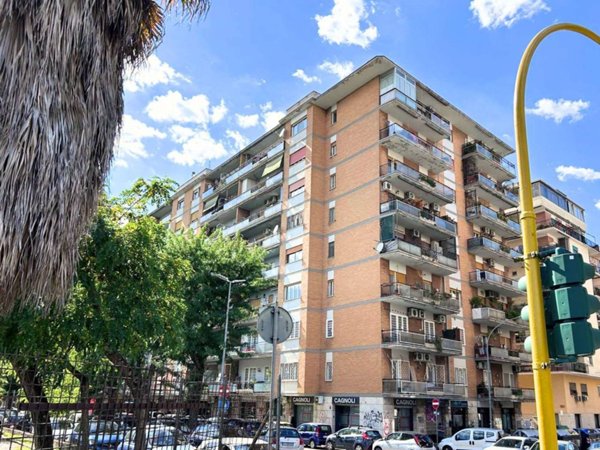 appartamento in vendita a Roma in zona Prenestino-Labicano