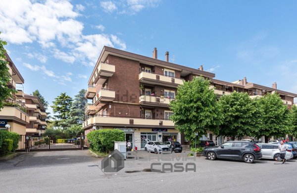 appartamento in vendita a Roma in zona Casal Morena