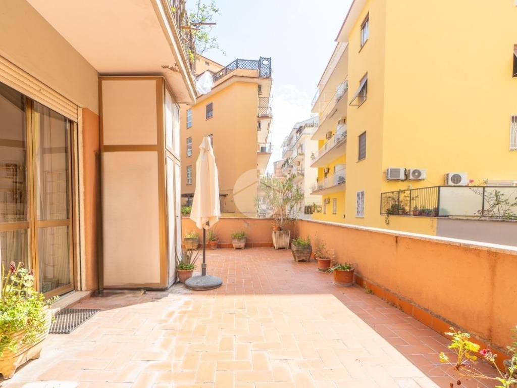 appartamento in vendita a Roma in zona Gianicolense