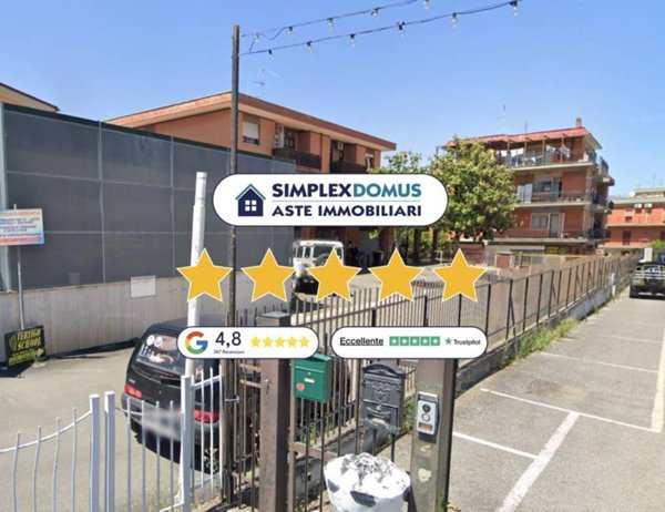appartamento in vendita a Roma in zona Finocchio