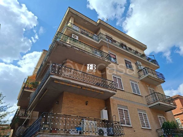 appartamento in vendita a Roma in zona Ottavia