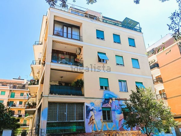 appartamento in vendita a Roma in zona Ostia