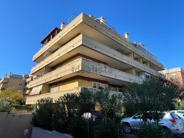 appartamento in vendita a Roma in zona Ponte di Nona