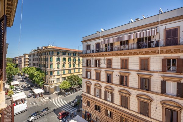 appartamento in vendita a Roma in zona Rione Prati