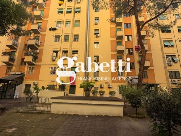appartamento in vendita a Roma in zona Prenestino-Labicano