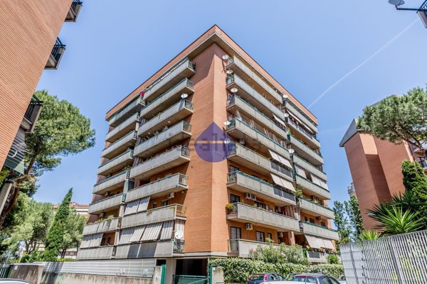 appartamento in vendita a Roma in zona Cinecittà