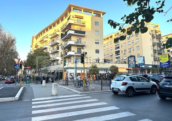 appartamento in vendita a Roma in zona Don Bosco