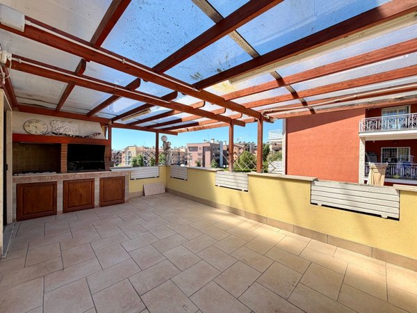 appartamento in vendita a Roma in zona Ponte Galeria
