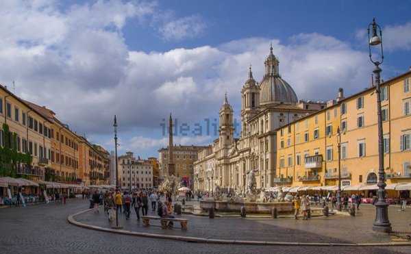 appartamento in vendita a Roma in zona Parione/Sant'Eustachio