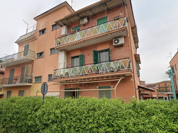 appartamento in vendita a Roma in zona Alessandrino