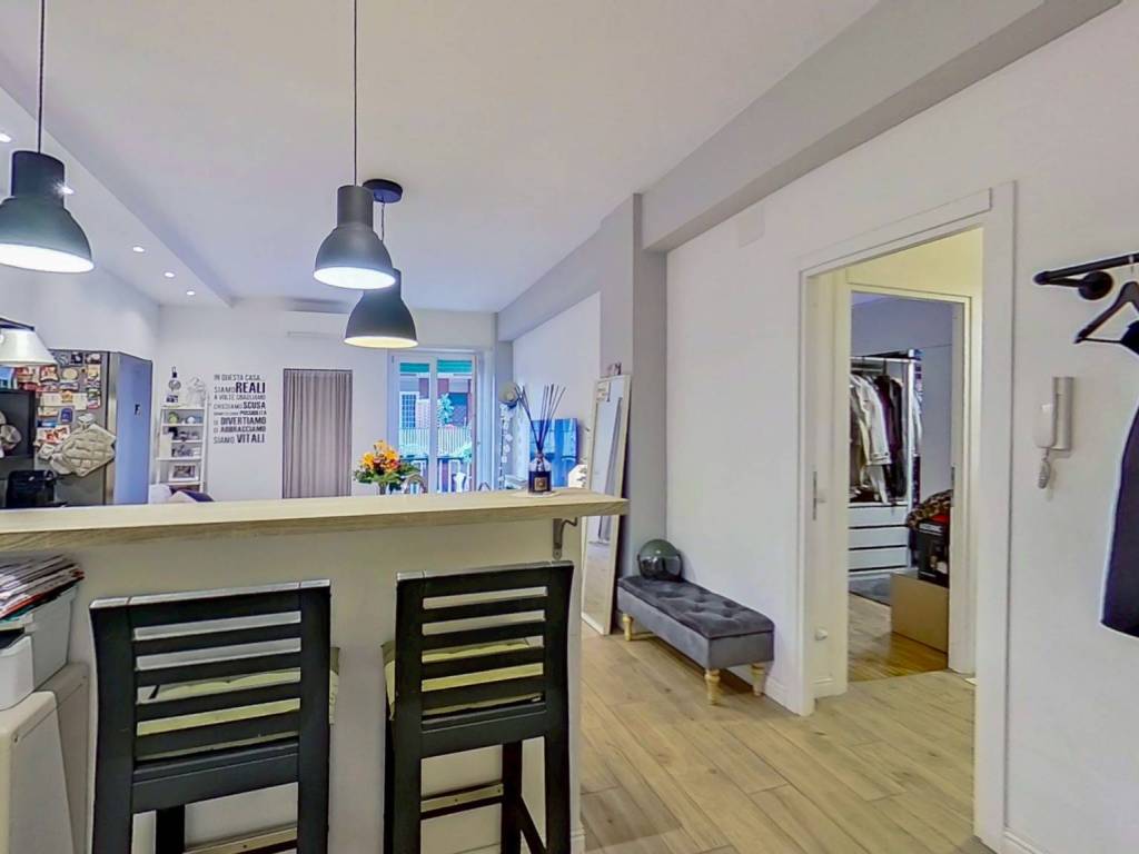 appartamento in vendita a Roma in zona EUR