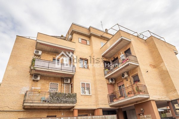 appartamento in vendita a Roma in zona Ottavia