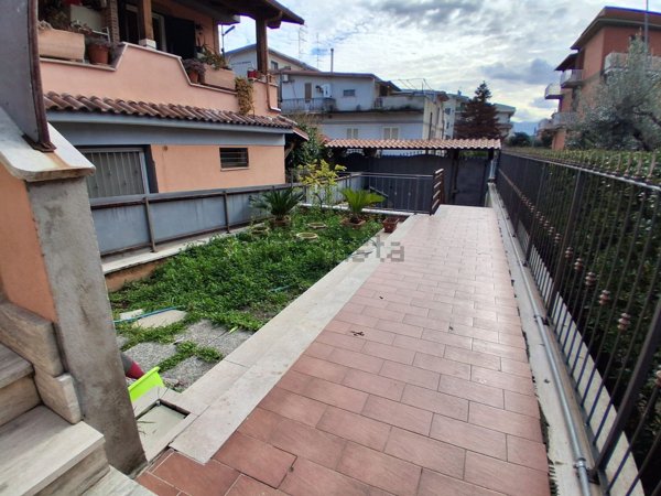 appartamento in vendita a Roma in zona Borghesiana