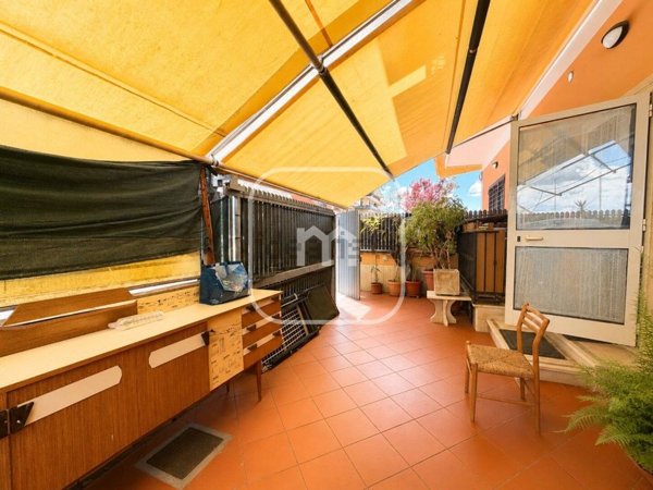appartamento in vendita a Roma in zona Torre Angela
