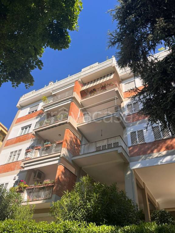appartamento in vendita a Roma in zona Portuense