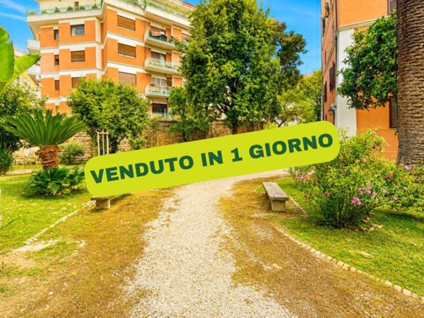 appartamento in vendita a Roma