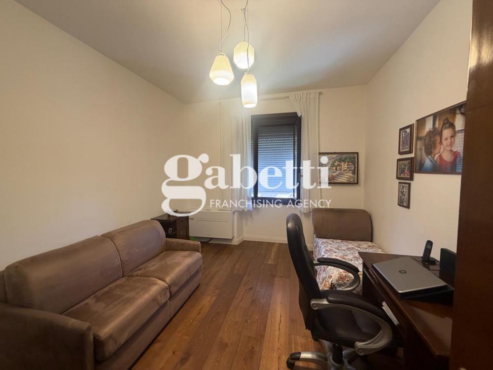 appartamento in vendita a Roma in zona Prenestino-Centocelle