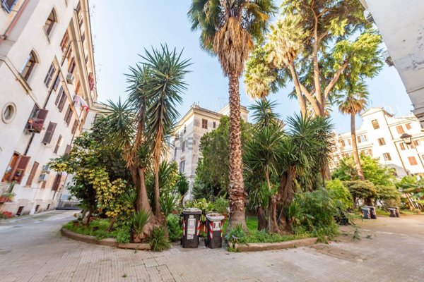 appartamento in vendita a Roma in zona Testaccio