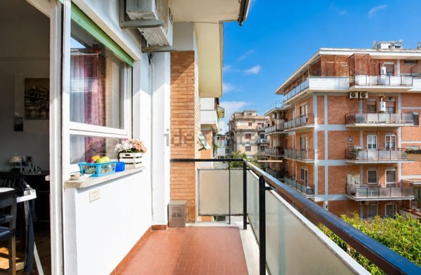 appartamento in vendita a Roma in zona Primavalle