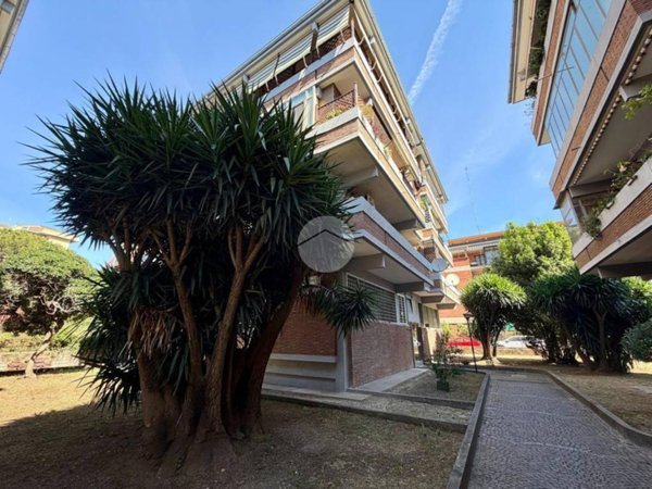 appartamento in vendita a Roma in zona Portuense