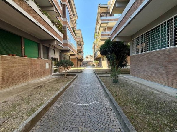 appartamento in vendita a Roma in zona Portuense