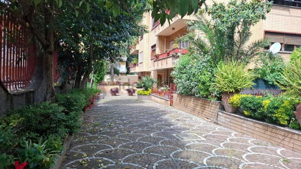 appartamento in vendita a Roma in zona Monte Sacro/Talenti