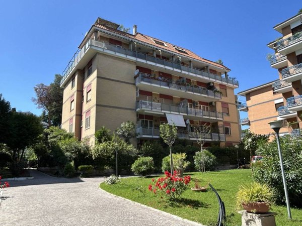 appartamento in vendita a Roma in zona Monte Sacro/Talenti