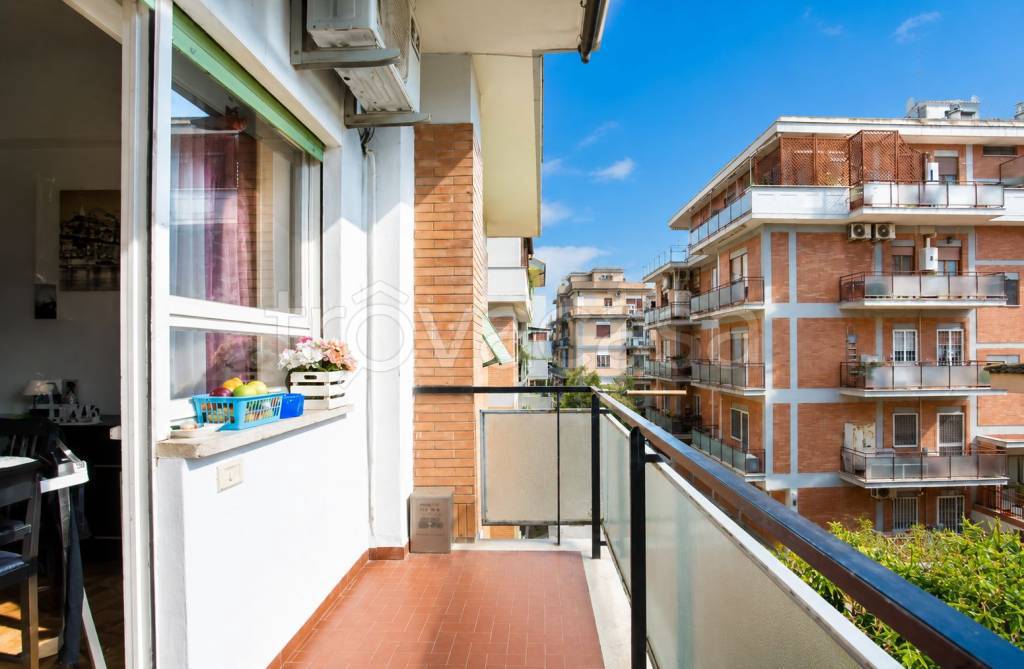 appartamento in vendita a Roma in zona Primavalle