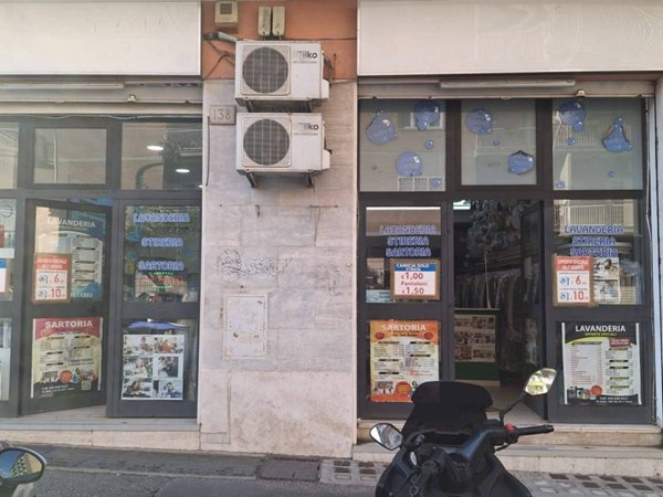 negozio in vendita a Roma in zona Prenestino-Labicano