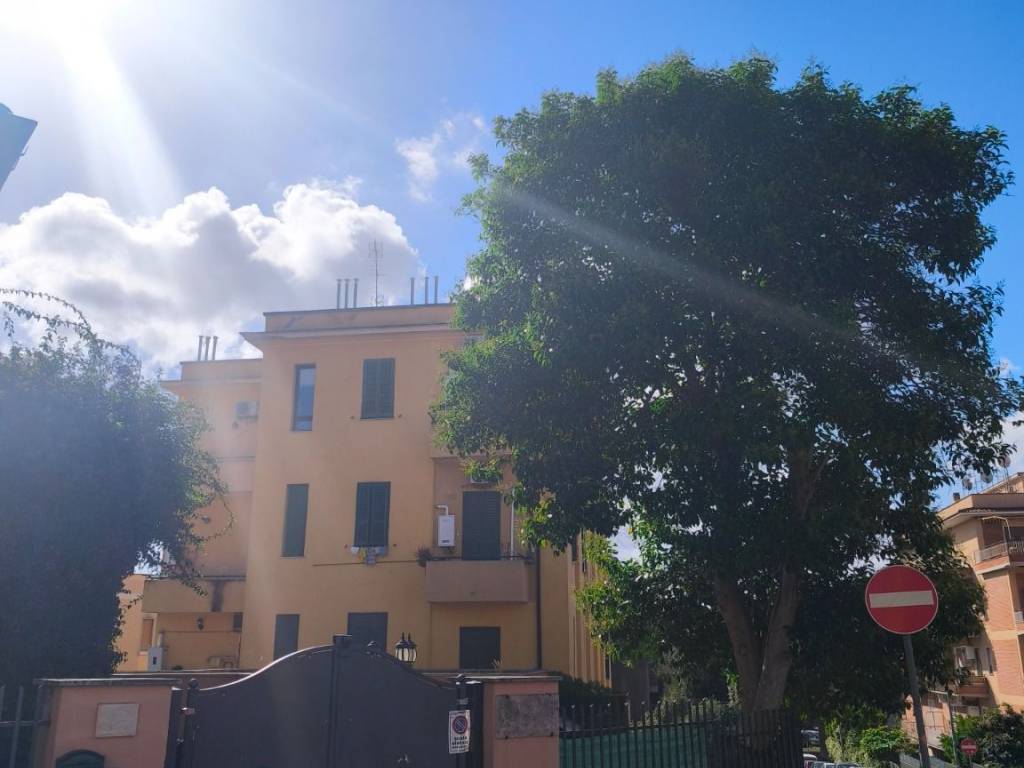 appartamento in vendita a Roma in zona Prenestino-Centocelle