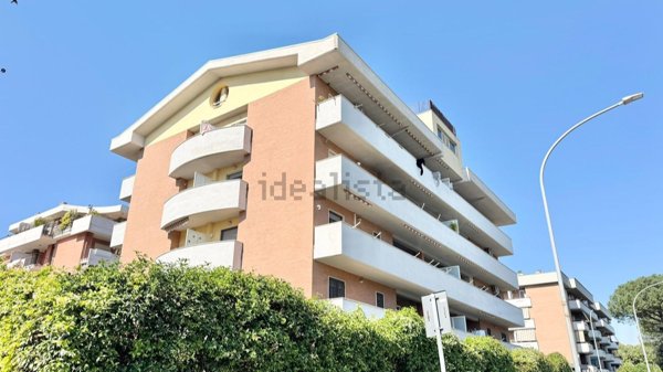 appartamento in vendita a Roma in zona Ponte di Nona