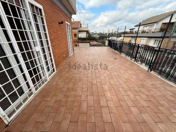 appartamento in vendita a Roma in zona Portuense
