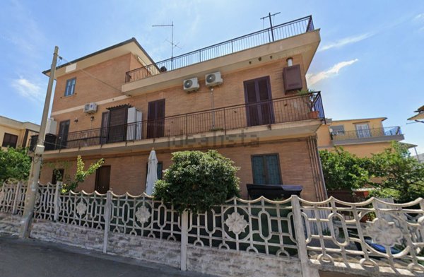 appartamento in vendita a Roma in zona Acilia